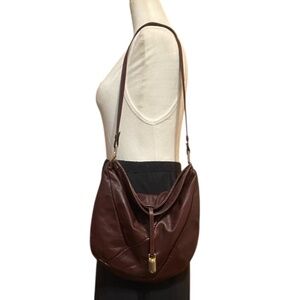 Vintage leather burgundy/maroon/Bourdeau crossbody/shoulder bag made in Canada